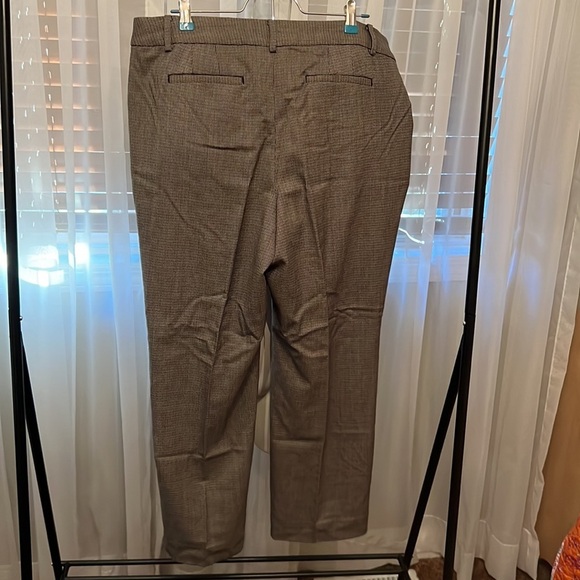 Talbots houndstooth  petite pants - Picture 6 of 7